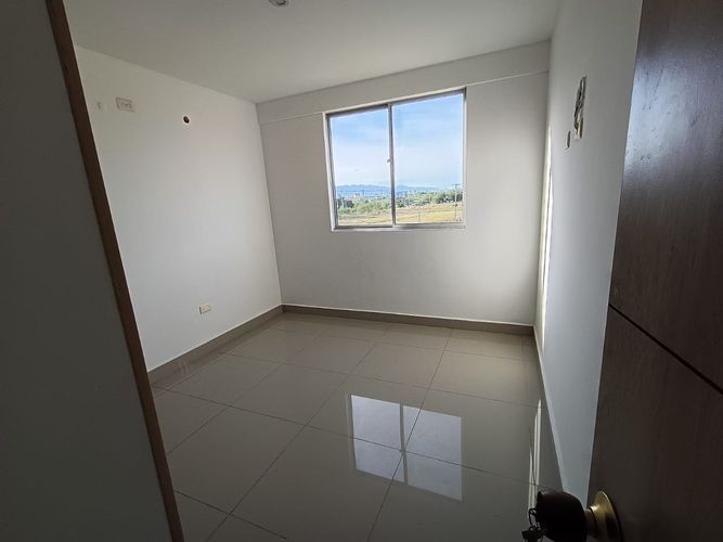 Apartamento de 3 alcobas en venta en Manzanares, Neiva, 93 m² · foto 14 de 14