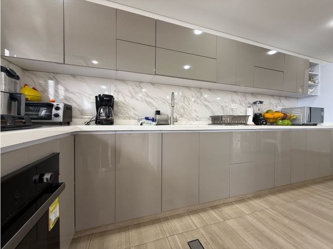 Casa de 4 alcobas en venta en Arroyohondo, Yumbo, 261 m² · foto 7 de 23