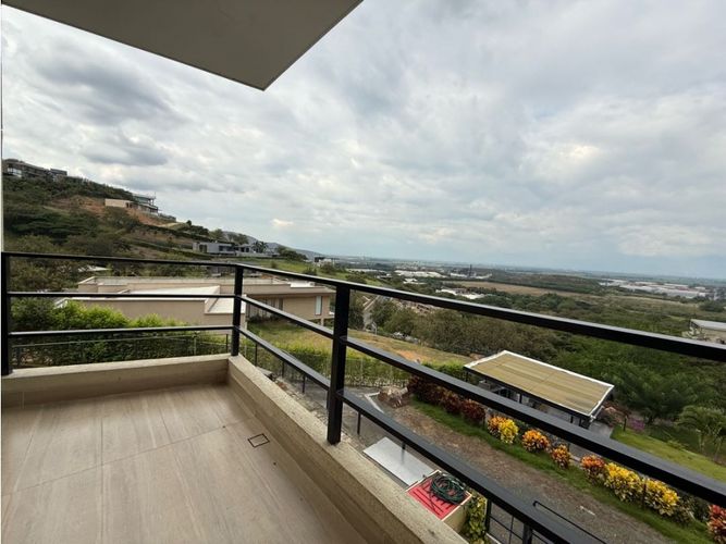 Casa de 4 alcobas en venta en Arroyohondo, Yumbo, 261 m² · foto 18 de 23