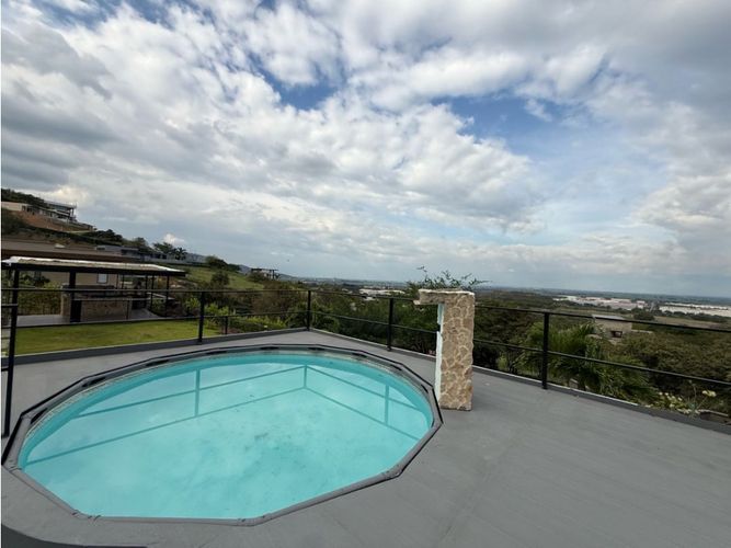 Casa de 4 alcobas en venta en Arroyohondo, Yumbo, 261 m² · foto 21 de 23