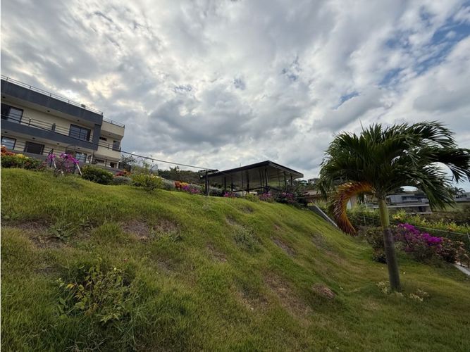 Casa de 4 alcobas en venta en Arroyohondo, Yumbo, 261 m² · foto 23 de 23