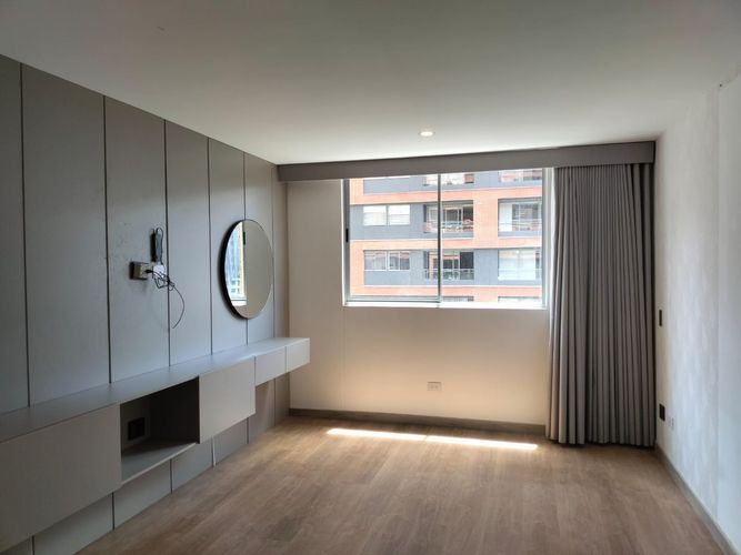 Apartamento de 3 alcobas en arriendo en El Poblado, Medellín, 97 m² · foto 14 de 19