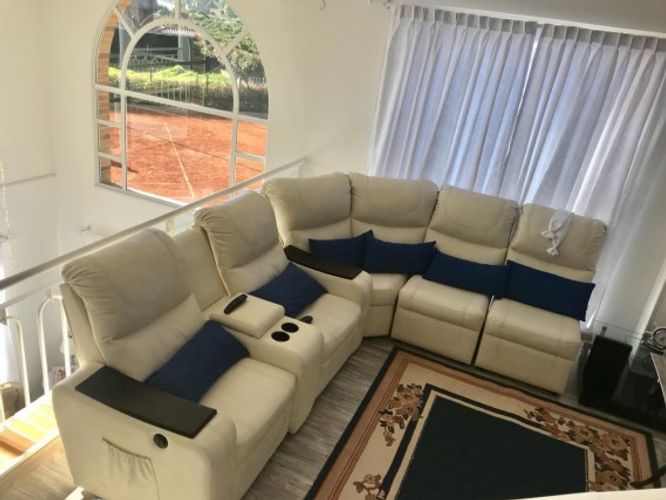 Casa de 6 alcobas en arriendo en Cota · foto 8 de 13