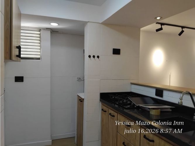Apartaestudio en arriendo en Villa Nueva, Medellín, 40 m² · foto 3 de 18