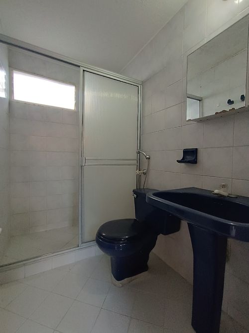 Casa de 3 alcobas en venta en Cr Alicante, Cúcuta, 180 m² · foto 8 de 16