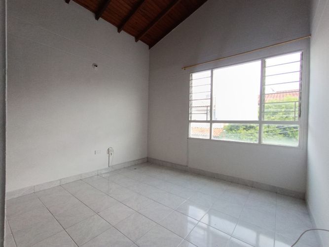 Casa de 3 alcobas en venta en Cr Alicante, Cúcuta, 180 m² · foto 11 de 16