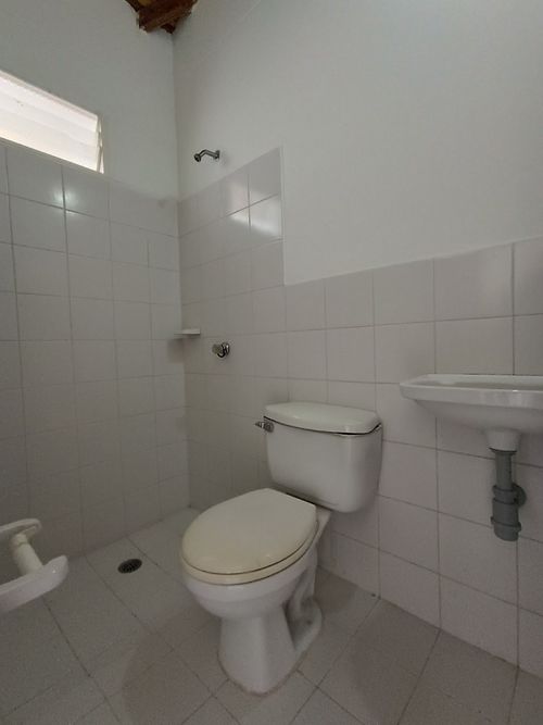 Casa de 3 alcobas en venta en Cr Alicante, Cúcuta, 180 m² · foto 16 de 16