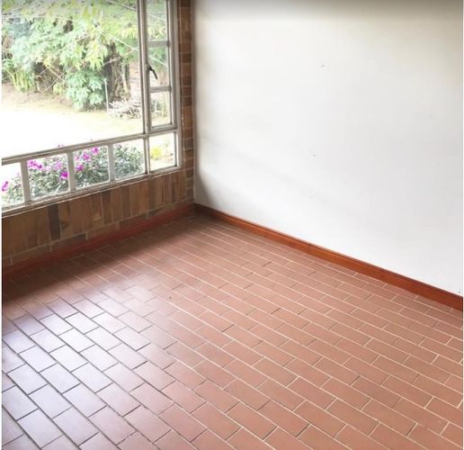 Casa de 2 alcobas en venta en Cota, 840 m² · foto 5 de 12