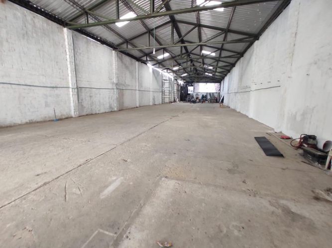 Bodega en venta en El Castillo, Barranquilla, 1150 m² · foto 3 de 16