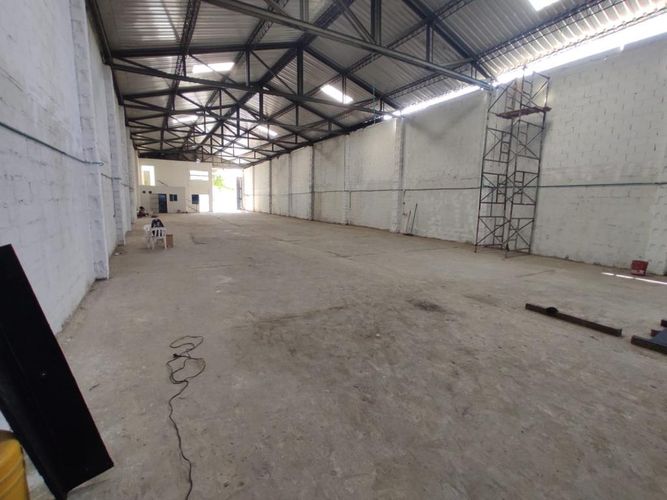 Bodega en venta en El Castillo, Barranquilla, 1150 m² · foto 6 de 16