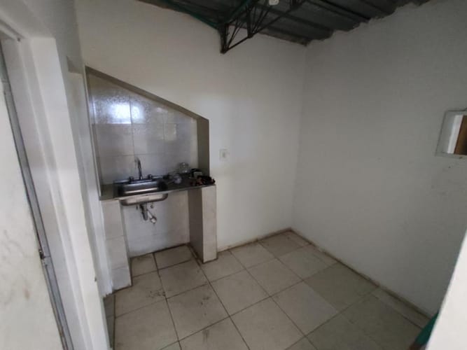 Bodega en venta en El Castillo, Barranquilla, 1150 m² · foto 8 de 16