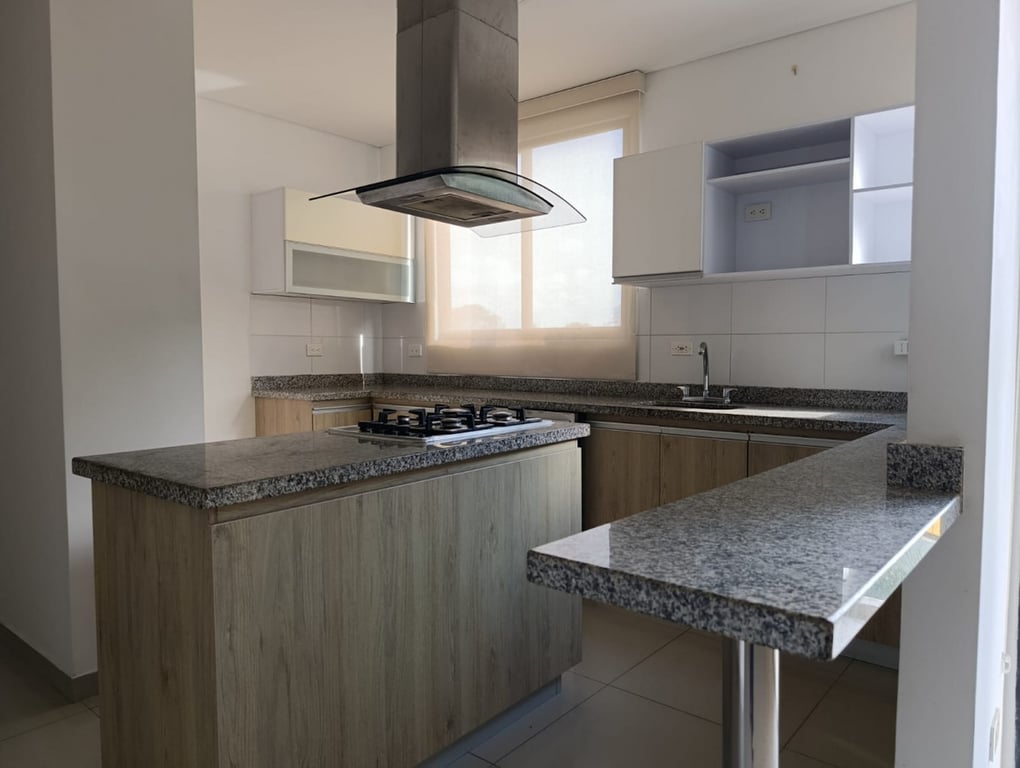 Apartamento en venta en La Castellana, Montería · foto 4 de 12