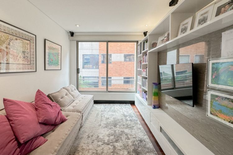 Apartamento en venta en Chicó Reservado, Bogotá · foto 6 de 21