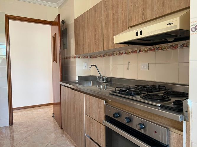 Apartamento de 3 alcobas en arriendo en El Poblado, Medellín, 115 m² · foto 2 de 18