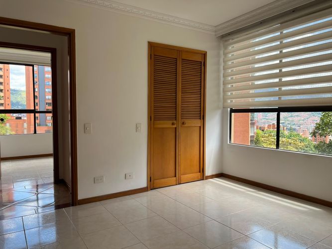 Apartamento de 3 alcobas en arriendo en El Poblado, Medellín, 115 m² · foto 12 de 18