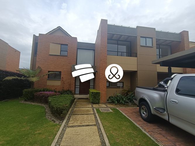 Casa de 3 alcobas en venta en Hacienda Fontanar, Chía, 699 m² · foto 5 de 24