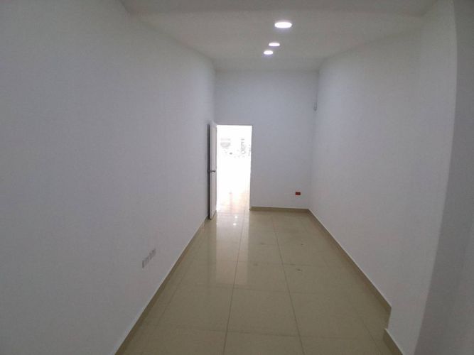 Casa de 7 alcobas en arriendo en Quirinal, Neiva, 221 m² · foto 10 de 22