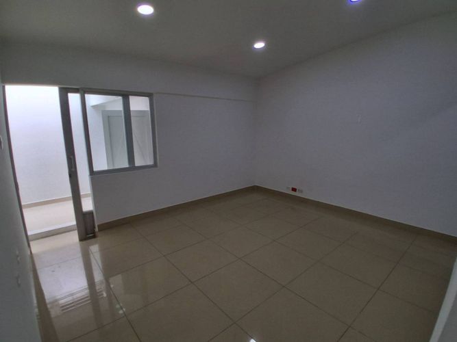 Casa de 7 alcobas en arriendo en Quirinal, Neiva, 221 m² · foto 12 de 22