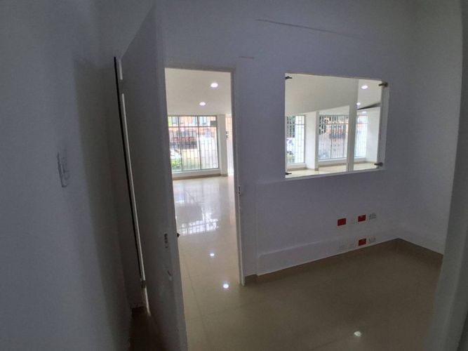 Casa de 7 alcobas en arriendo en Quirinal, Neiva, 221 m² · foto 18 de 22