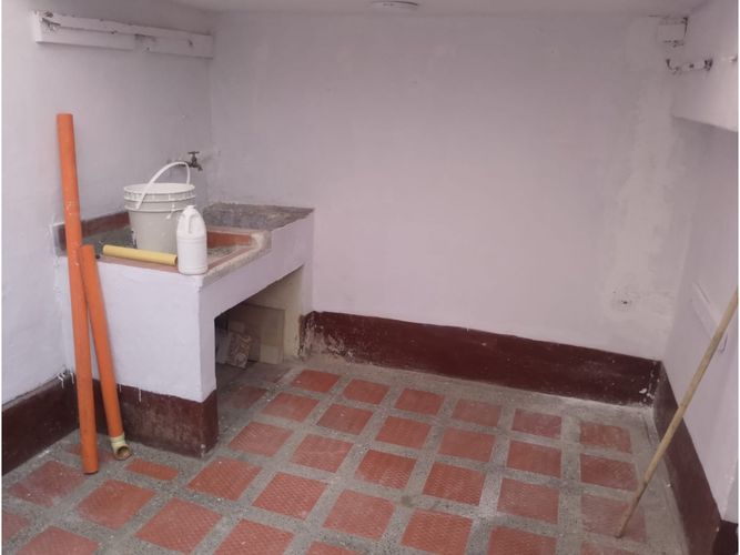 Casa de 5 alcobas en venta en Sucre, Medellín, 130 m² · foto 4 de 18