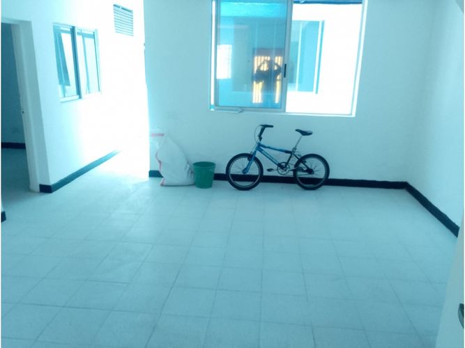 Casa de 5 alcobas en venta en Sucre, Medellín, 130 m² · foto 9 de 18