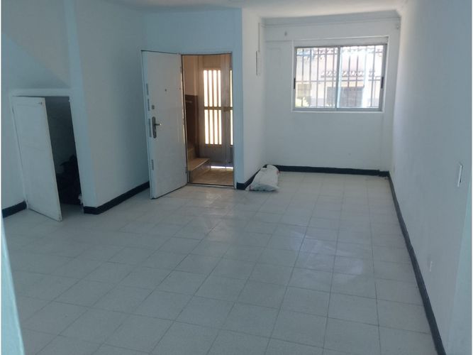 Casa de 5 alcobas en venta en Sucre, Medellín, 130 m² · foto 14 de 18