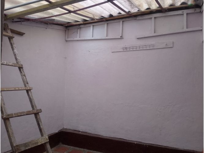 Casa de 5 alcobas en venta en Sucre, Medellín, 130 m² · foto 17 de 18