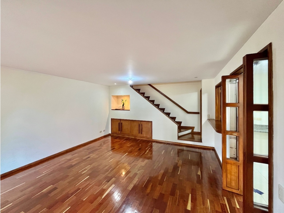 Casa en venta en Colina Campestre, Bogotá · foto 3 de 23