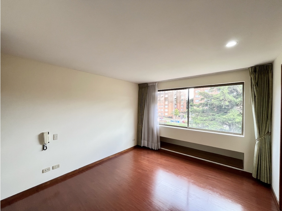 Casa en venta en Colina Campestre, Bogotá · foto 16 de 23