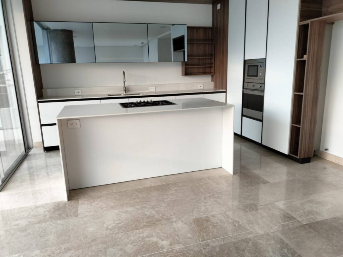 Apartamento en venta en Pance, Cali · foto 10 de 24