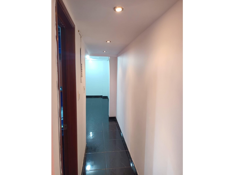 Casa en venta en Bella Vista, Bogotá · foto 6 de 18