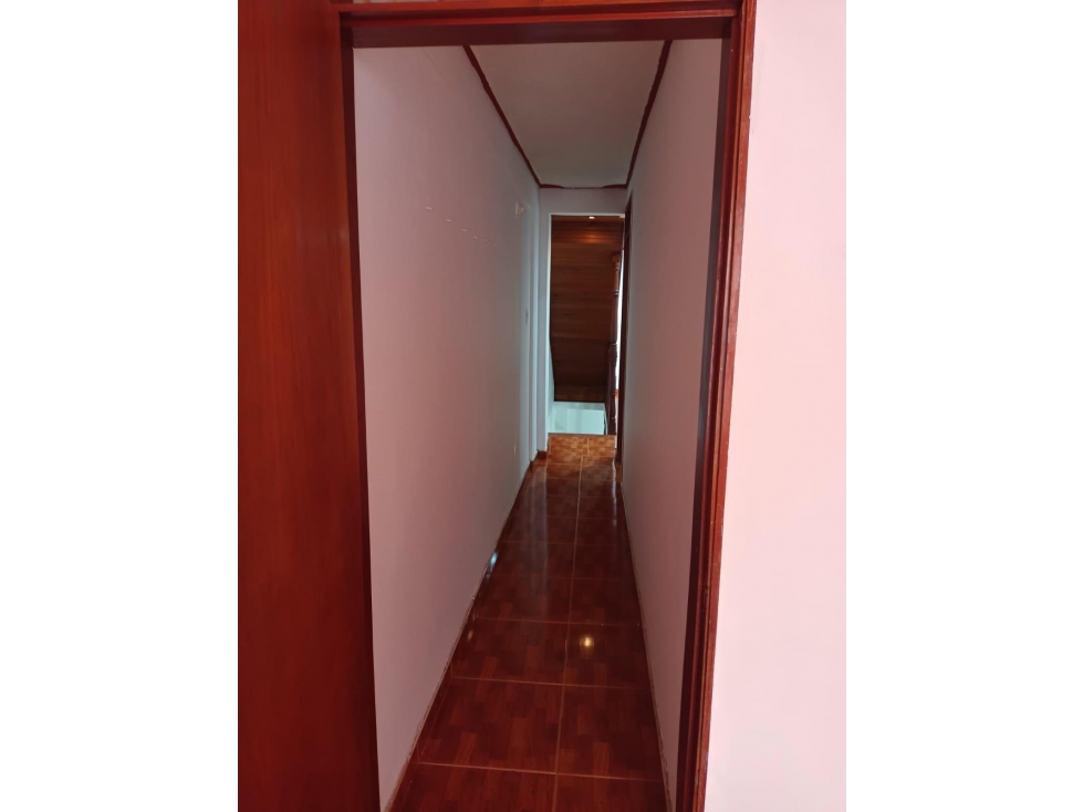 Casa en venta en Bella Vista, Bogotá · foto 10 de 18