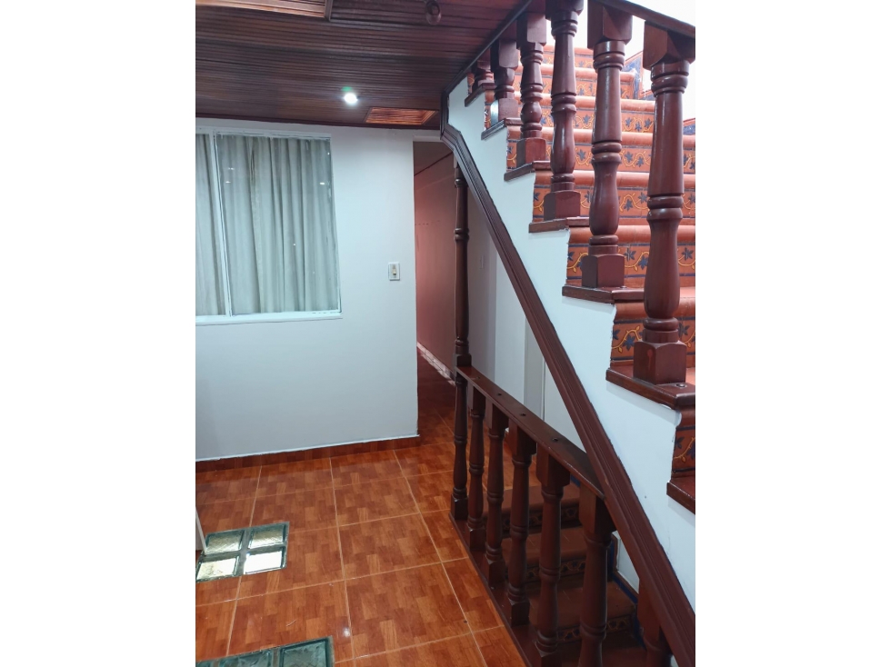 Casa en venta en Bella Vista, Bogotá · foto 15 de 18