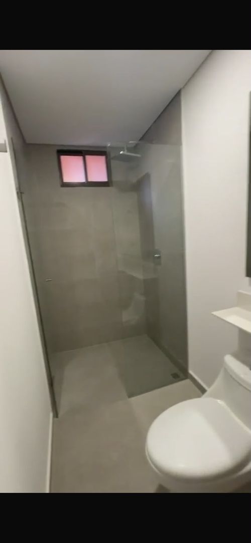 Apartamento de 3 alcobas en venta en Laureles, Medellín, 193 m² · foto 14 de 20