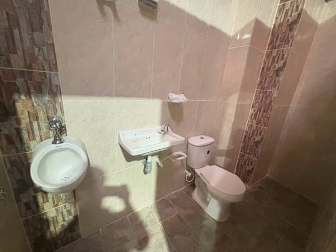 Bodega en arriendo en Calle Larga, La Estrella, 180 m² · foto 4 de 5