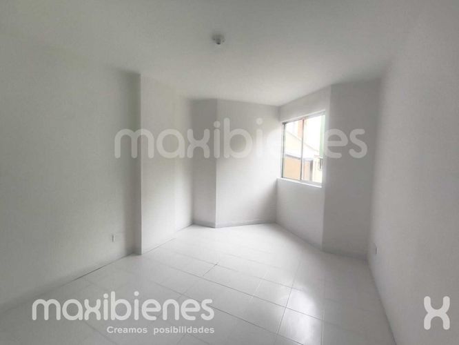 Apartamento en venta en Calasanz, Medellín · foto 7 de 11