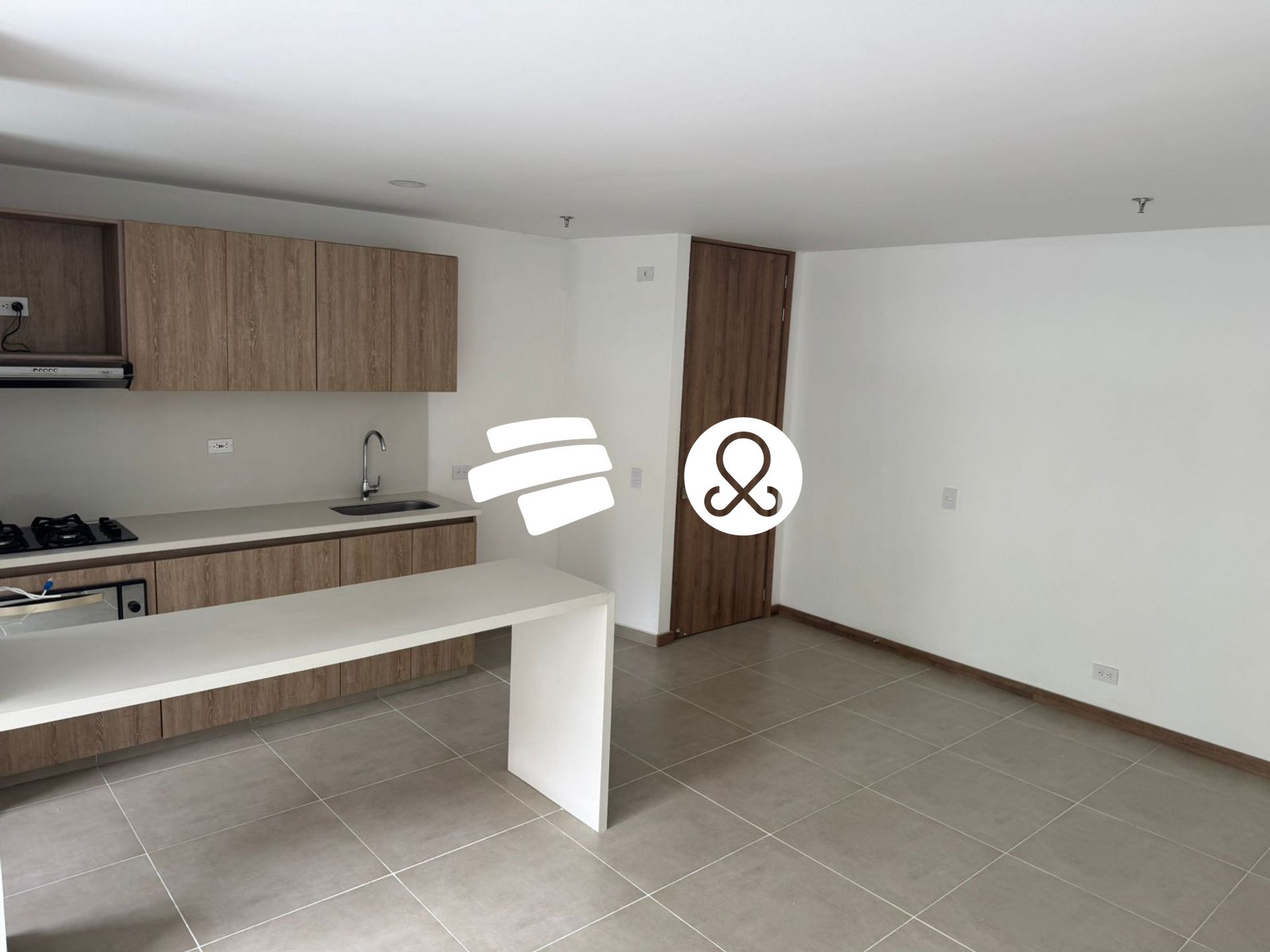 Apartamento en venta en Señorial, Envigado · foto 2 de 8