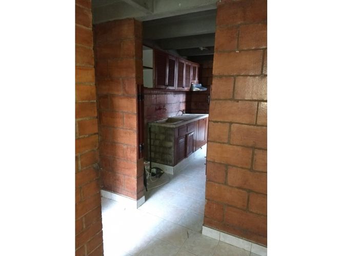 Apartamento de 3 alcobas en venta en Nuevo Muzu, Bogotá, 48 m² · foto 6 de 8
