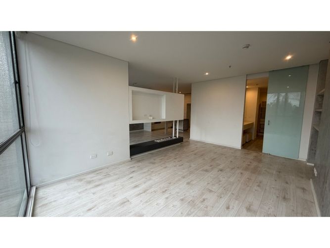 Apartamento de 1 alcoba en venta en Asomadera No.3, Medellín, 76 m² · foto 13 de 19