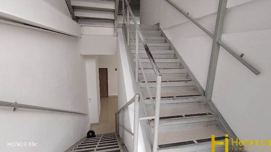 Bodega en venta en Monteazul, Sabaneta, 809 m² · foto 9 de 24