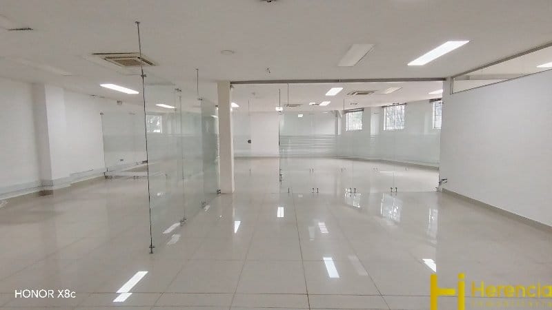 Bodega en venta en Monteazul, Sabaneta, 809 m² · foto 11 de 24