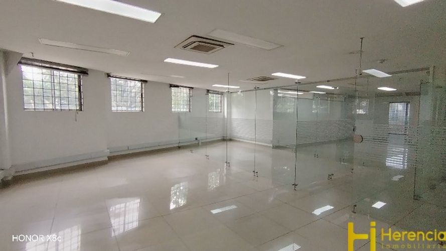 Bodega en venta en Monteazul, Sabaneta, 809 m² · foto 12 de 24
