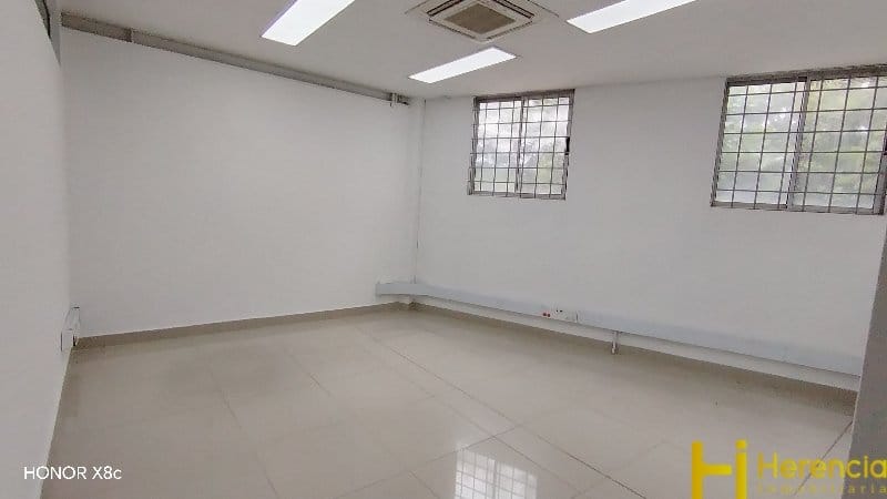 Bodega en venta en Monteazul, Sabaneta, 809 m² · foto 18 de 24