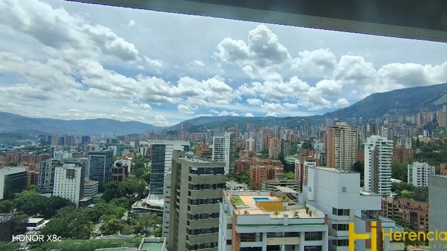 Oficina en arriendo en Los Balsos, Medellín, 52 m² · foto 8 de 9