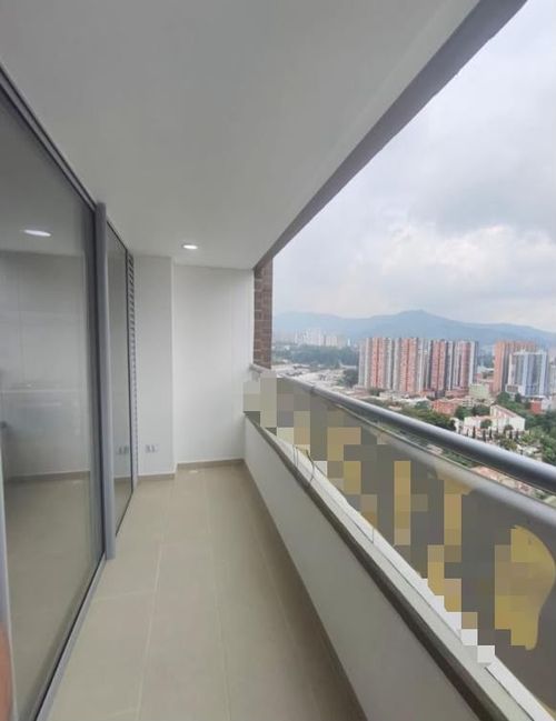 Apartamento de 3 alcobas en venta en Pan De Azucar, Sabaneta, 77 m² · foto 4 de 24