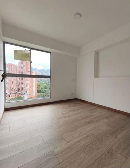Apartamento de 3 alcobas en venta en Pan De Azucar, Sabaneta, 77 m² · foto 16 de 24