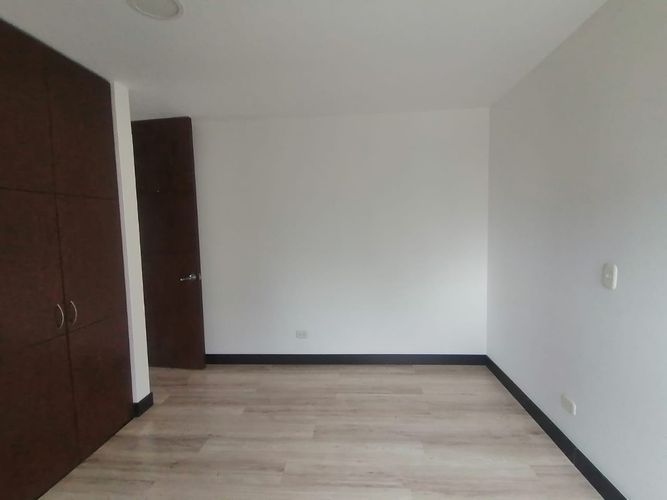 Apartamento de 3 alcobas en venta en Maria Cristina, Bogotá, 140 m² · foto 13 de 24