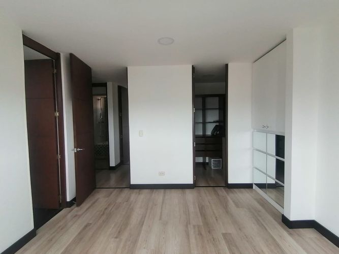 Apartamento de 3 alcobas en venta en Maria Cristina, Bogotá, 140 m² · foto 15 de 24