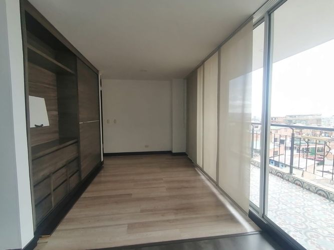 Apartamento de 3 alcobas en venta en Maria Cristina, Bogotá, 140 m² · foto 10 de 24