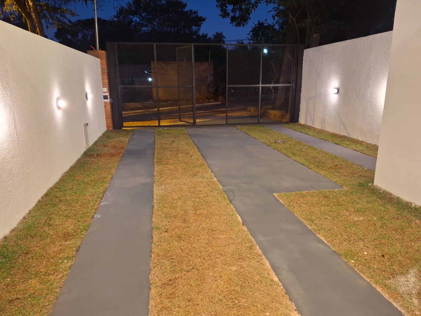 Casa en venta en Luque — foto 2